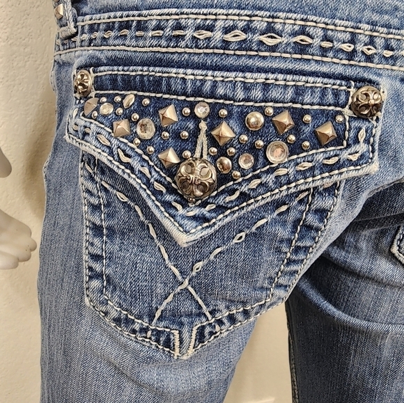 Miss Me Bootcut Low Rise Embellished Jeans Size 29 - Picture 6 of 15